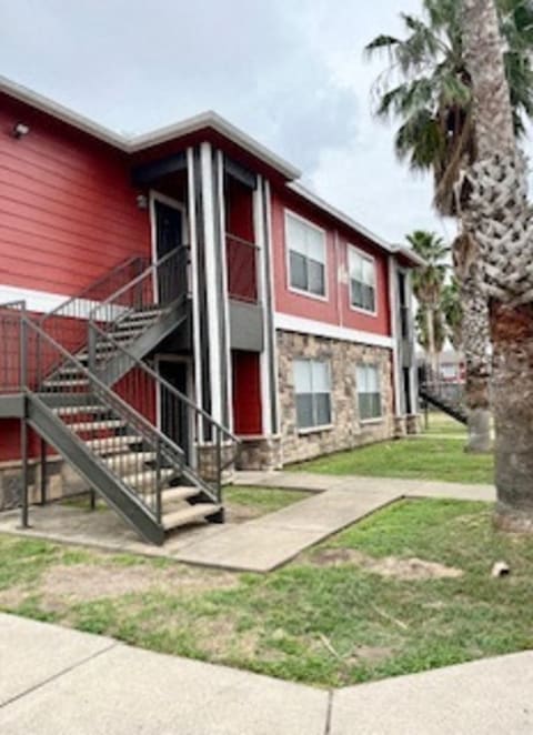 the building in which the apartment is located