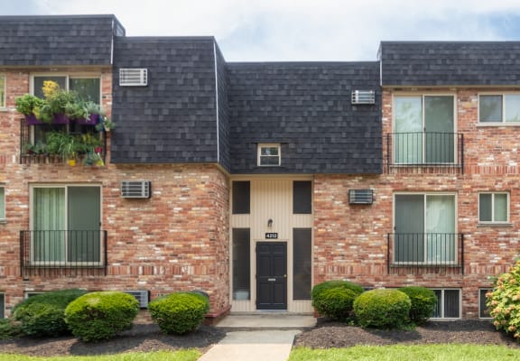 Romaine Court Apartments in Cincinnati OH