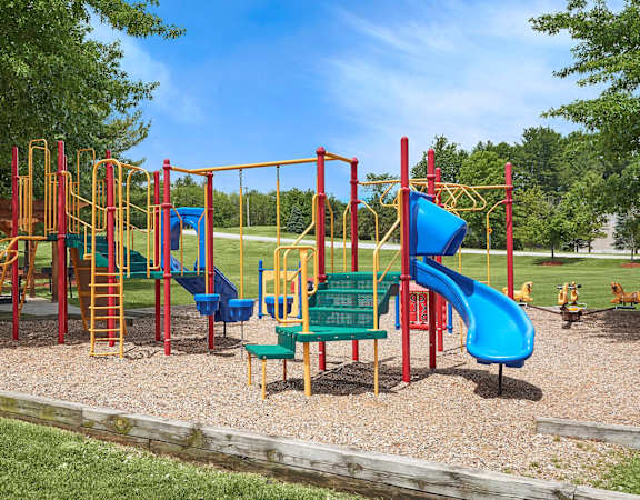 Hampshire Green Apartments playground