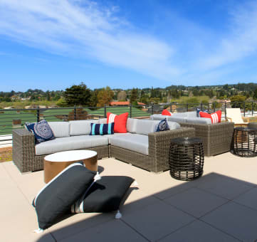 outdoor lounge