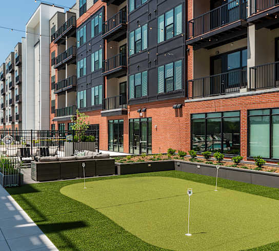 Resident courtyard with putting green  at Chapter at the Streets of St Charles, Saint Charles, 63303