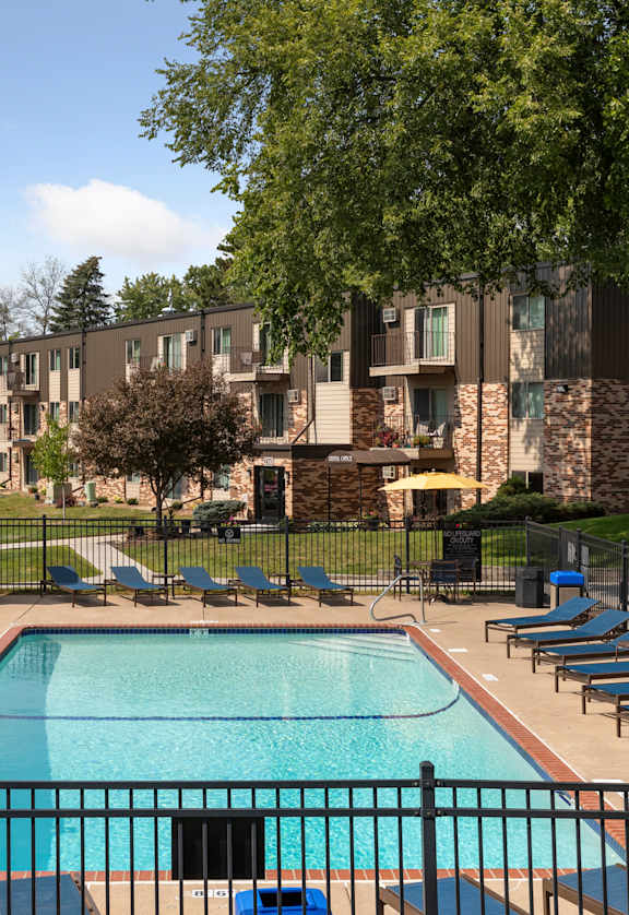 Pool View at Silver Ridge, Maplewood, MN, 55119