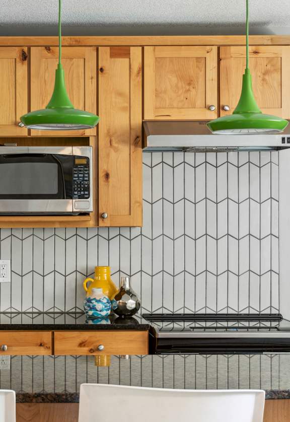 Kitchen Appliances at Silver Ridge, Maplewood, 55119