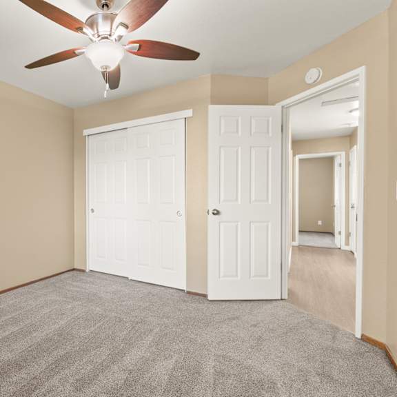 Carpeted Bedroom at Redwood Cove Apartments, Chico, CA 95928
