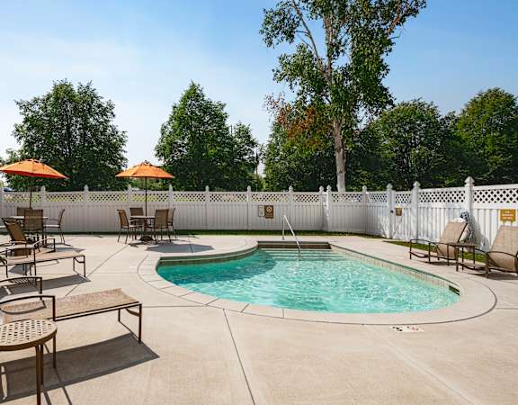 Outdoor swimming pool at Mallard Creek, Golden Valley, MN