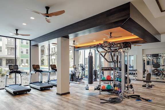 Contemporary fitness center at The Baldwin at St. Paul Square, San Antonio
