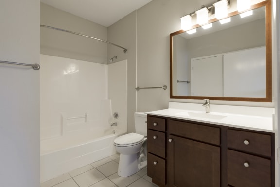 Large Bathroom at Waterstone Place, Minnesota, 55305