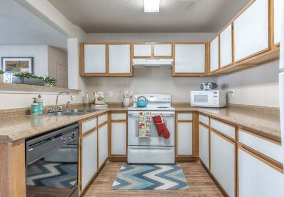 Spacious kitchen at The Villas at Villas at Bailey Ranch Apartments, Owasso, OK