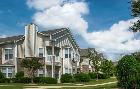 Exterior View at Waterford Place Apartments, Tennessee