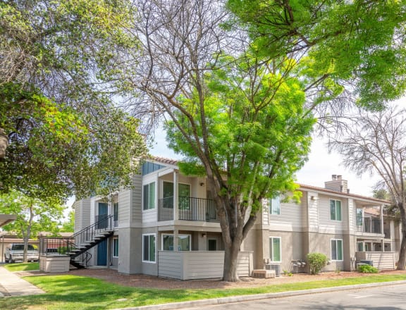 Image showcasing Apartments in Hanford | River Oaks Apartments & Townhomes