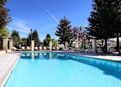Thumbnail 3 of 18 - Pool
