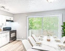 Open Dining room at Uphill Flats, Georgia, 30032