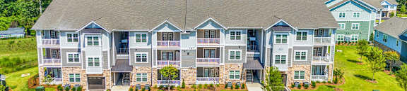 Langley Pointe Apartments | You'll Love Living Here