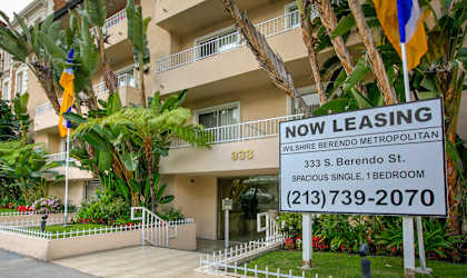 Apartment Building in Los Angeles