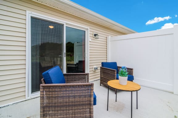 Superior Township MI Apartment Rentals Redwood Apartment Neighborhoods Redwood Superior Township Patio