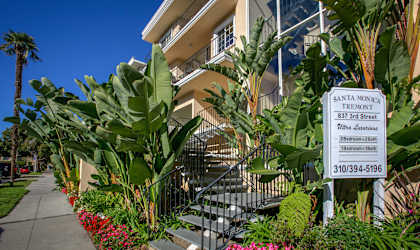 Apartment Building in Santa Monica