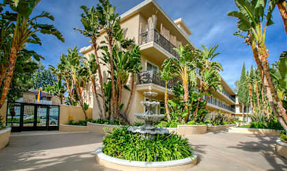 Apartment in Northridge