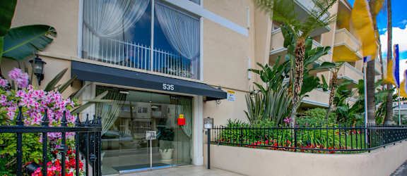 Apartment Building in Los Angeles