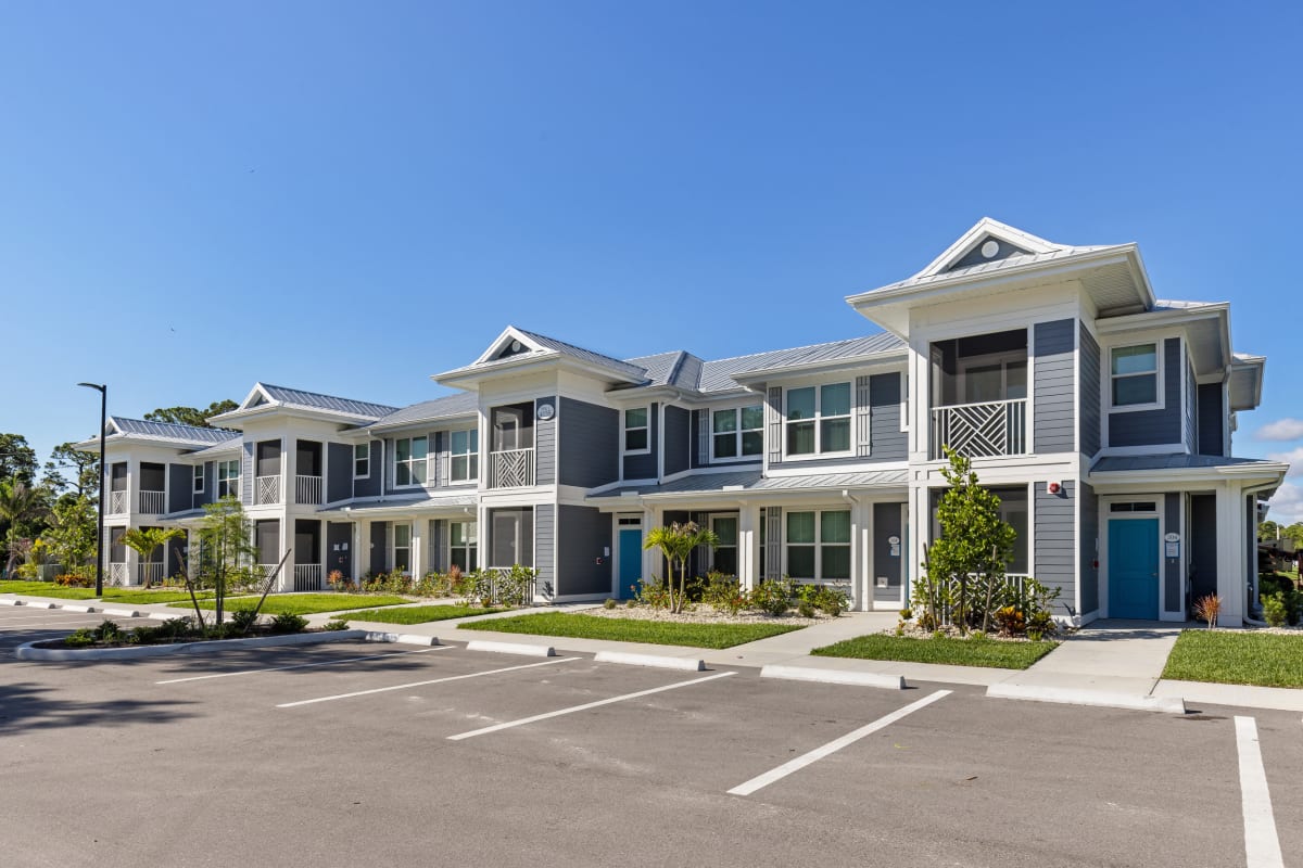 Apartments for Rent in North Port, FL The Residences at Creighton