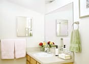 Thumbnail 7 of 15 - Medina OH Apartment Rentals Redwood Blackberry Trails Of Montville Green Ash Trail Standard Bath