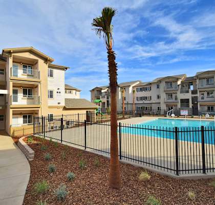 Senator Conness Apartments pool exterior