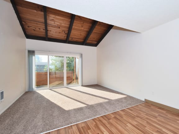 Fountain Park living area balcony