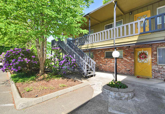 front of property, the shores inn and beach houses
