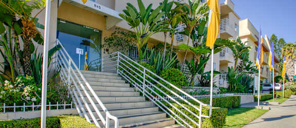 Apartment Building in Los Angeles