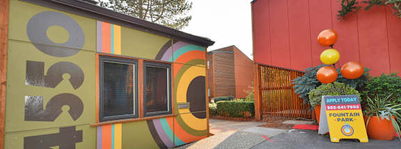Fountain Park leasing office