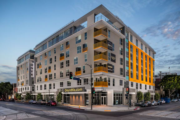 Onyx Apartments exterior