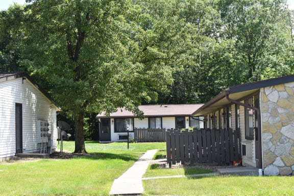 Akron Ohio Apartment Rentals Northampton by Redwood Exterior Green Spaces