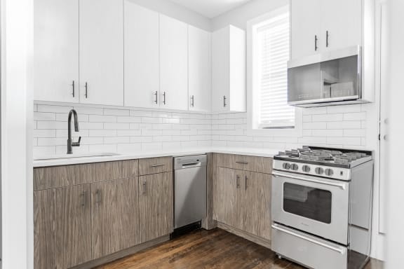 2957-N2 (Two Bedroom)