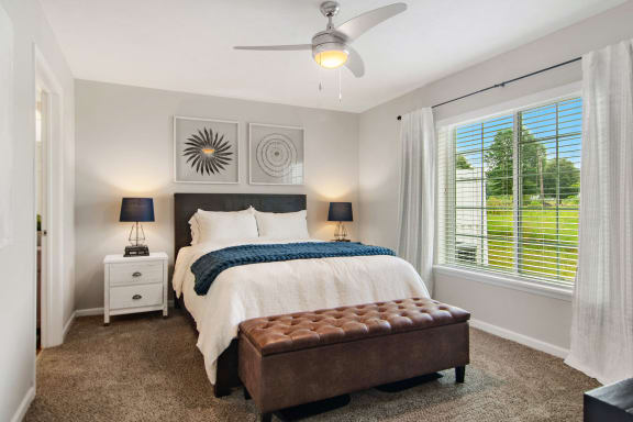 Plainfield IN Apartment Rentals Redwood Chatham Glen Main Bedroom