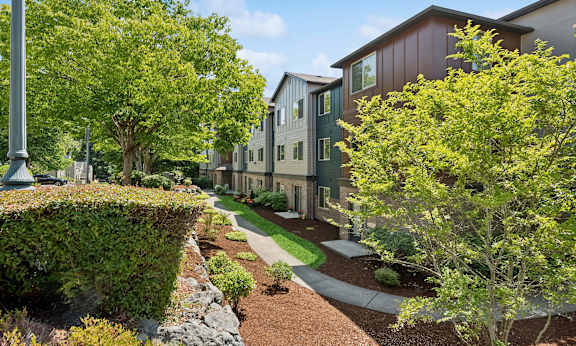 Alderwood Court Apartments Senior Apartments in Lynnwood