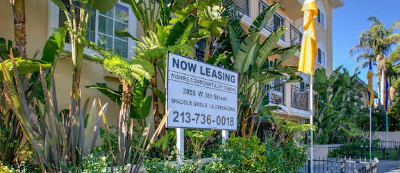 Apartment Building in Los Angeles