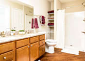 Thumbnail 14 of 15 - Medina OH Apartment Rentals Redwood Blackberry Trails Of Montville Wadsworth Rd Upgraded Bath