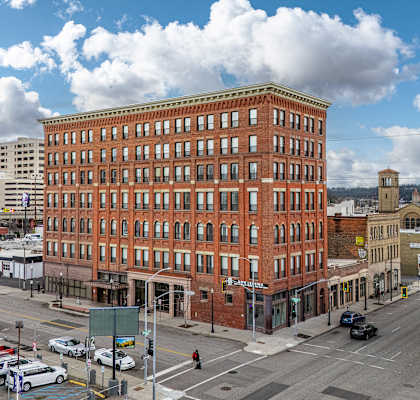 A large red brick building at 206 Flats, Spokane, 99201