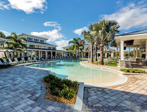 the pool at the resort at Drift, Daytona Beach, FL, 32117