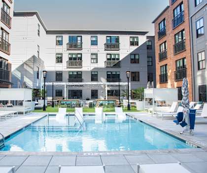 a swimming pool in front of an apartment building at 511 Meeting, South Carolina, 29403
