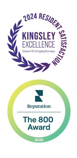 Two award badges, one for Kingsley Excellence and another for The 800 Award.