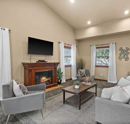 Living Room with Television at Harbor Oaks, Washington, 98388