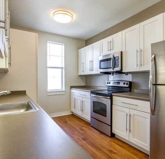 Kitchen  at Rosemont Square Apartments, Massachusetts, 02368