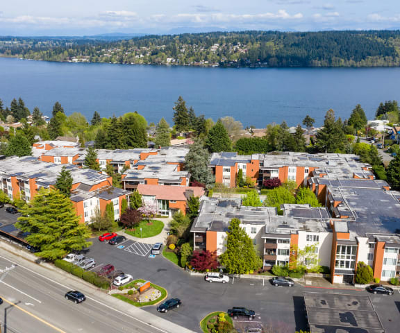 Watercrest Apartments in Lake Forest Park, WA