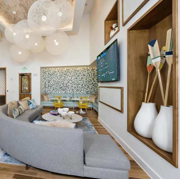 Community Lounge with Flat Screen TV