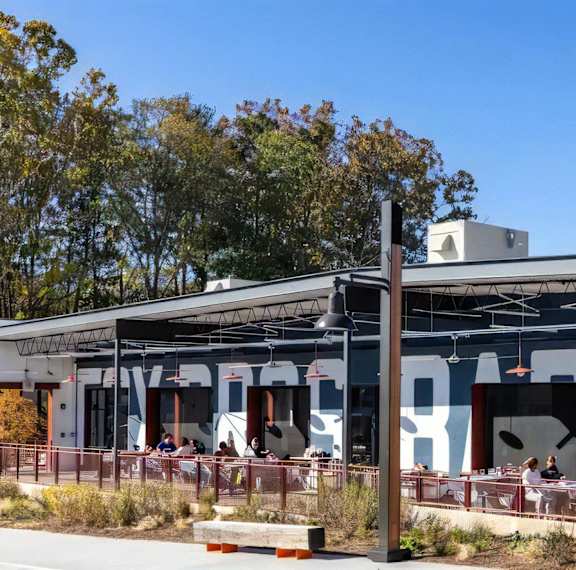 Broadstone Upper Westside Community Restaurants Enjoy Nearby Bars & Restaurants