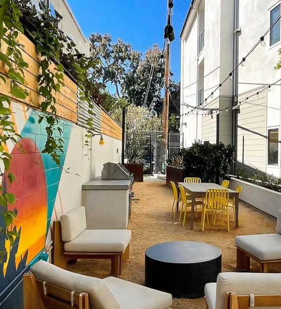 Venice on Rose Community Outdoors Outdoor Entertainment Area with Grill