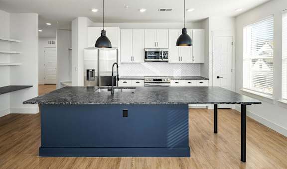 Harpeth Heights | Apartments in Nashville, TN