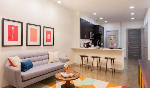 Breakfast Bar Connecting Living Spaces