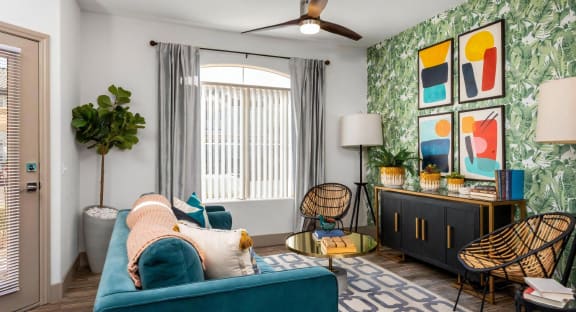Living Spaces With Ceiling Fans