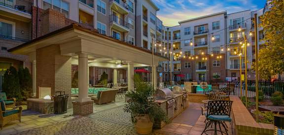 Courtyard with Seating and Grills at 401 Oberlin, Raleigh, NC, 27605